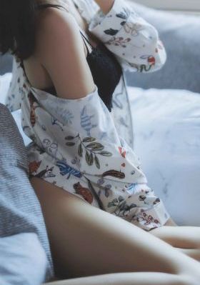 欧美性感老师_HD手机免费观看完整